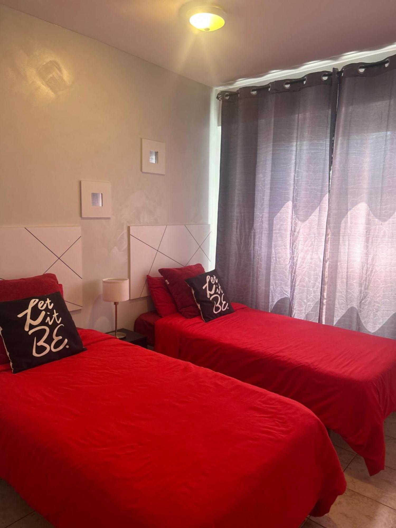 Appartement First line, upscale apartment Los Cristianos! *